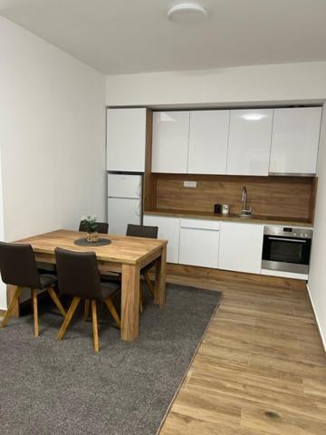 Centar Ns 5 Apartment Novi Sad Exterior photo